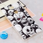 Voor Sony Xperia L2 Noctilucent Red Eye Skull Pattern TPU Soft Back Case Beschermhoes