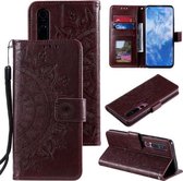 Voor xiaomi mi 10 5g totem bloem reliëf horizontale flip tpu + pu lederen tas met houder & kaartsleuven & portemonnee (bruin)