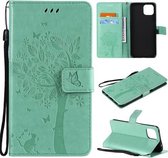 Voor OPPO A73 5G Boom & Kat Patroon Geperst Afdrukken Horizontale Flip PU Lederen Case met Houder & Kaartsleuven & Portemonnee & Lanyard (Groen)