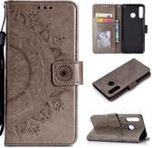 Voor Huawei P30 Lite Totem Bloem Reliëf Horizontale Flip TPU + PU lederen tas met houder & kaartsleuven & portemonnee (grijs)