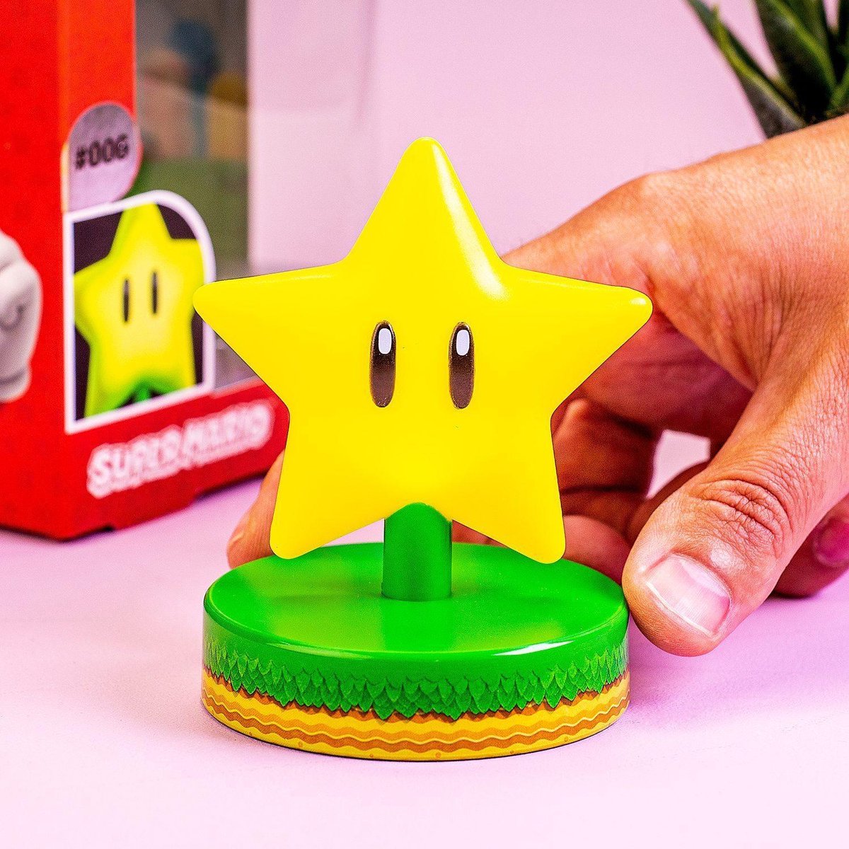 Paladone Nintendo Super Mario Nachtlamp - Super Star - 3D Lamp | bol