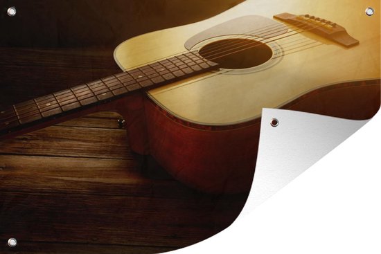 Tuindecoratie Zonnestralen op een akoestische gitaar - 60x40 cm - Tuinposter - Tuindoek - Buitenposter