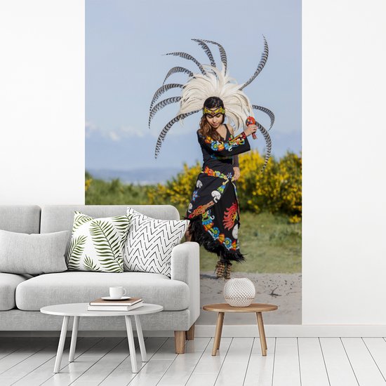 Papier peint photo peint vinyle - Amérindien avec une coiffe largeur 190 cm x hauteur 280 cm - Tirage photo sur papier peint (disponible en 7 tailles)