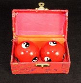 Inuk - Meridiaan Kogels - Chinese Ballen - Rode Yin Yang kogels - klankkogels - Draaiballen