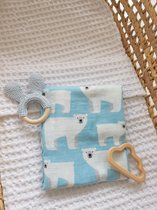 baby gist set - kraam kado - zwangerschap - houten speelgoed - bijtring - hydrofiele doek