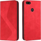 Voor Motorola Moto E6 Play Skin Feel Magnetic S-type Effen Kleur Horizontale Flip Leather Case met Houder & Kaartsleuf & Portemonnee (Rood)