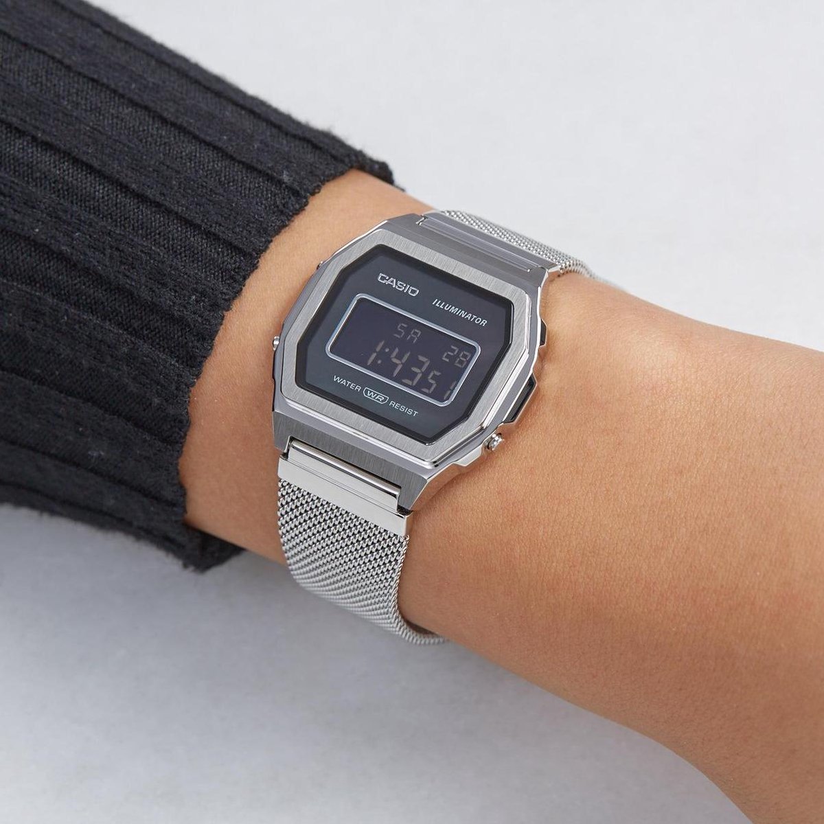 What do you think about full metal Casio A1000? : r/casio