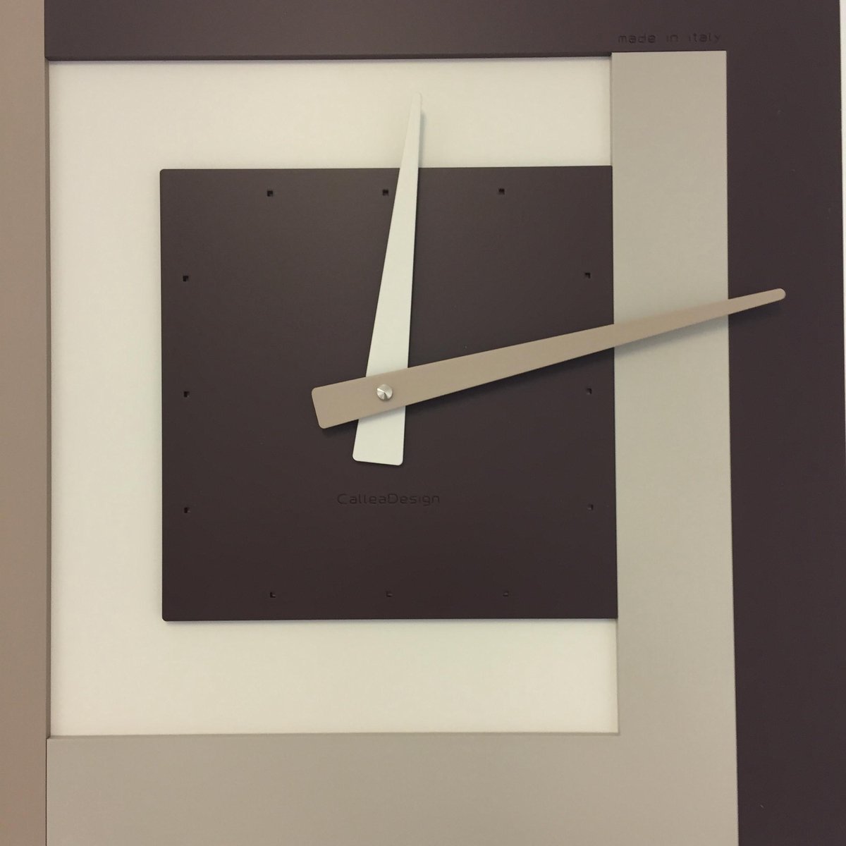 WANDKLOK SQUARE 40 CHOCO MODERN DESIGN