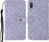 Voor Samsung Galaxy A02 etnische stijl reliëf patroon horizontale flip lederen tas met houder & kaartsleuven & portemonnee & lanyard (paars)