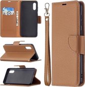 Voor Samsung Galaxy A02 Litchi Textuur Pure Kleur Horizontale Flip Leren Case met Houder & Kaartsleuven & Portemonnee & Lanyard (Bruin)