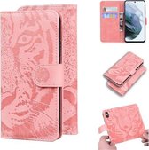 Voor Samsung Galaxy S21 FE Tiger Embossing Pattern Horizontale Flip lederen tas met houder & kaartsleuven & portemonnee (roze)