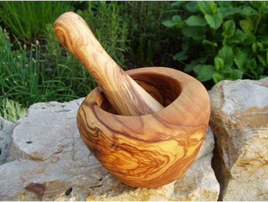 Ronde vijzel met stamper - duurzaam - gemaakt uit olijfhout - Ø 12