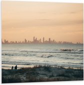 Forex - Skyline met Zee - 100x100cm Foto op Forex