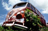 Tuinposter - Auto - Oldtimer - Volkswagen - V.W. in rood / wit / zwart  -  60 x 90 cm.