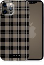 Lushery Hoesje - geschikt voor iPhone 12 - Fashion Back Case Hoesje - Pretty in Plaid