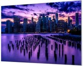 Wandpaneel New York City bij nacht  | 210 x 140  CM | Zilver frame | Wandgeschroefd (19 mm)