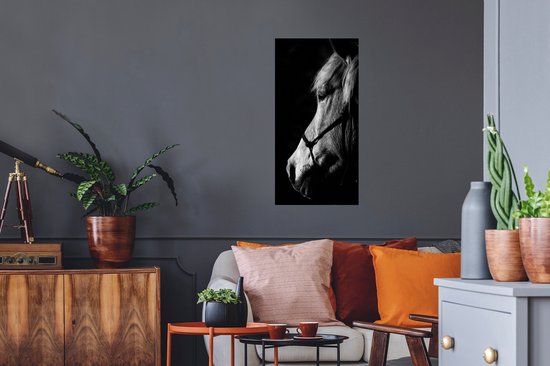 Sticker Muursticker Cheval sur fond noir - Cheval New Forest - 40x80 cm - Film adhésif autocollant - Sticker mural repositionnable