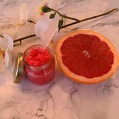 Lipscrub grapefruit