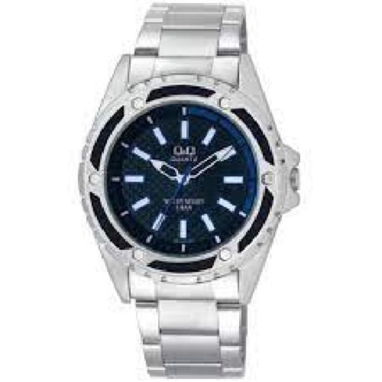 Mooi en stoer zilverkleurig herenhorloge model q654j202y 5 bar