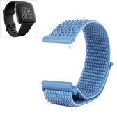 Voor Fitbit Versa / Versa 2 nylon horlogeband met klittenband (blauw)