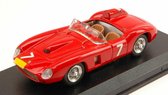 De 1:43 Diecast Modelcar van de Ferrari 290MM #7 van de Nürburgring in 1957. De coureurs waren Gregori en Morelli. De fabrikant van het schaalmodel is Art-Model. Dit model is alleen online verkrijgbaar