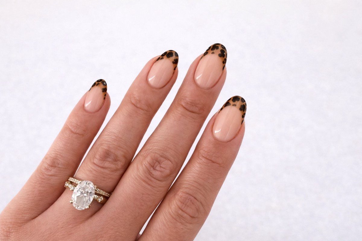 Plaknagels - panter- press on nails - kunstnagels - korte plak nagels - nepnagels- nagelset- zelfklevende nagels- zonder lijm - fake nails