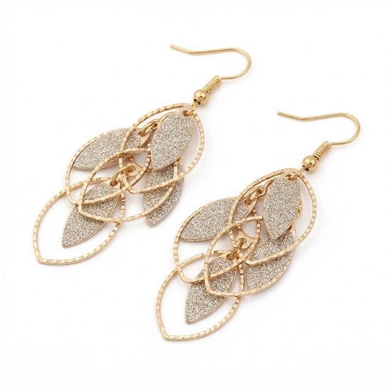 Boucles d'oreilles dorées pour femmes – longues boucles d'oreilles à motif de feuilles