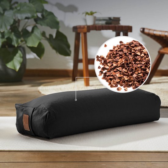#DoYourYoga - Hoekig Yoga bolster - »Paravati« - Meditatiekussen met bio-organische boekweit schalen vulling - L67 cm & diam.13 cm - zwart van #DoYourYoga — afbeelding 3