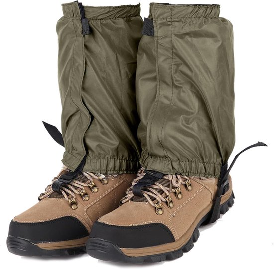 Legergroene enkel gaiters met verstelbare band onder de schoen en linten aan de zijkant.