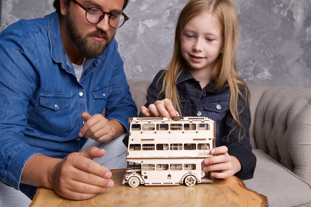 UGEARS 3D Modelbouw - The Knight Bus™ - Harry Potter™ - Mechanisch Bouwpakket Hout - Educatief Speelgoed — afbeelding 23