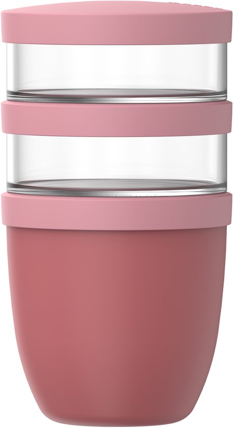 Un pot à déjeuner Mepal rose avec trois compartiments transparents empilés et un couvercle rose.