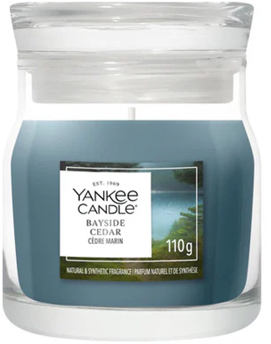 Yankee Candle - Bayside Cedar Small Jar Geurkaars - tot 30 branduren