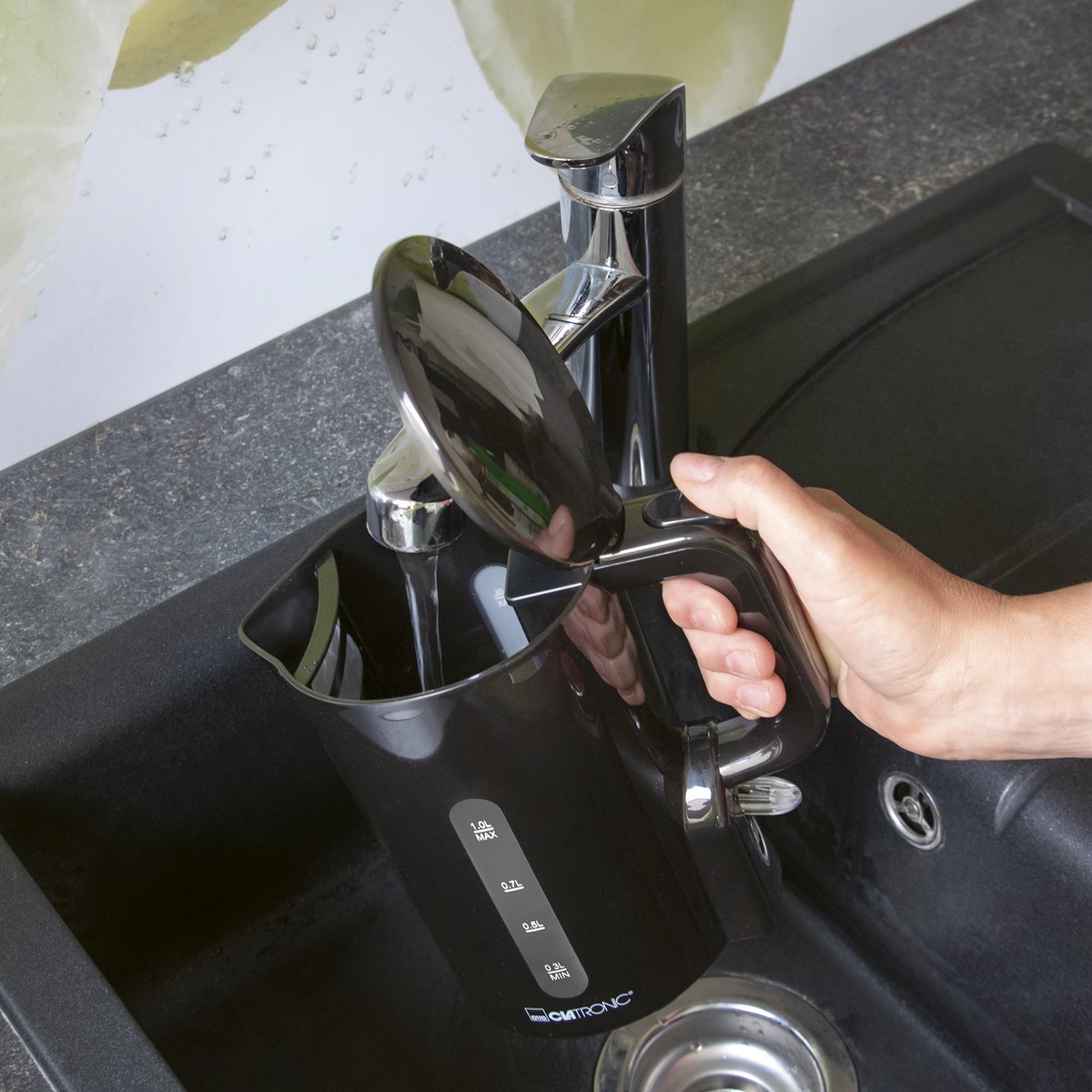 Clatronic WK 3834 - Waterkoker - geschikt voor de Camping - 1 Liter - 900W - Zwart — afbeelding 5