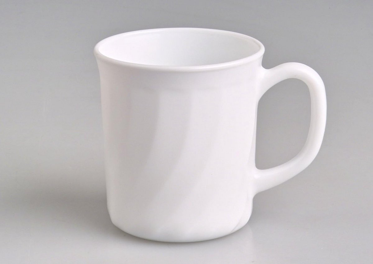Set van 24 Witte Koffiekopjes van Sterk Opaalglas voor Thee en Koffie
