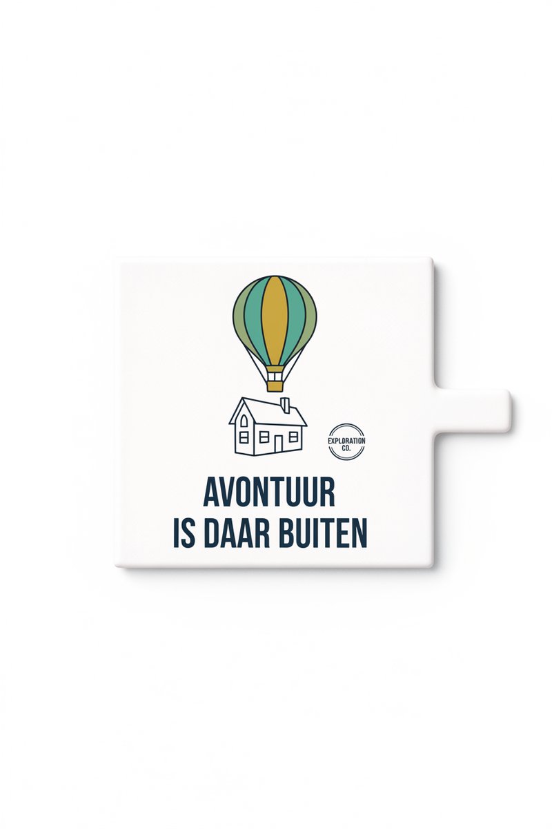Bedruk King Avontuur Is Daar Buiten Keramische Tegel – Luchtballon Reis Quote Design – Decoratieve Wandtegel Cadeau Wit