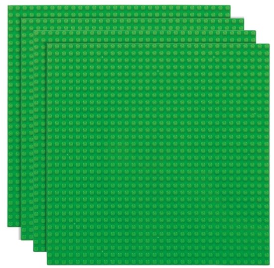 Vier groene bouwplaten van 32x32 noppen.