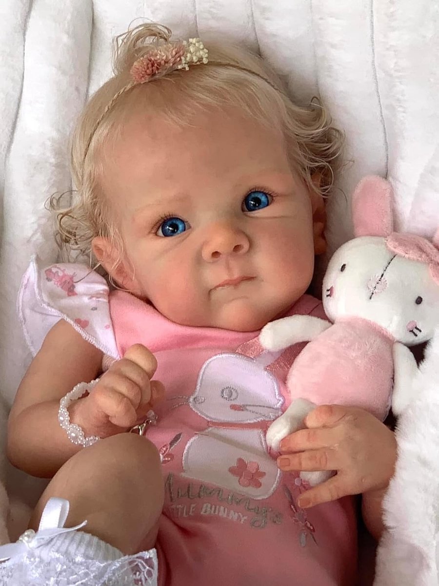 Reborn Baby Pop Meisje (46 cm) - Levensechte Siliconen Pop met Zacht Lichaam - Realistische Peuterpop Set met Accessoires - Vanaf 3 Jaar — afbeelding 3