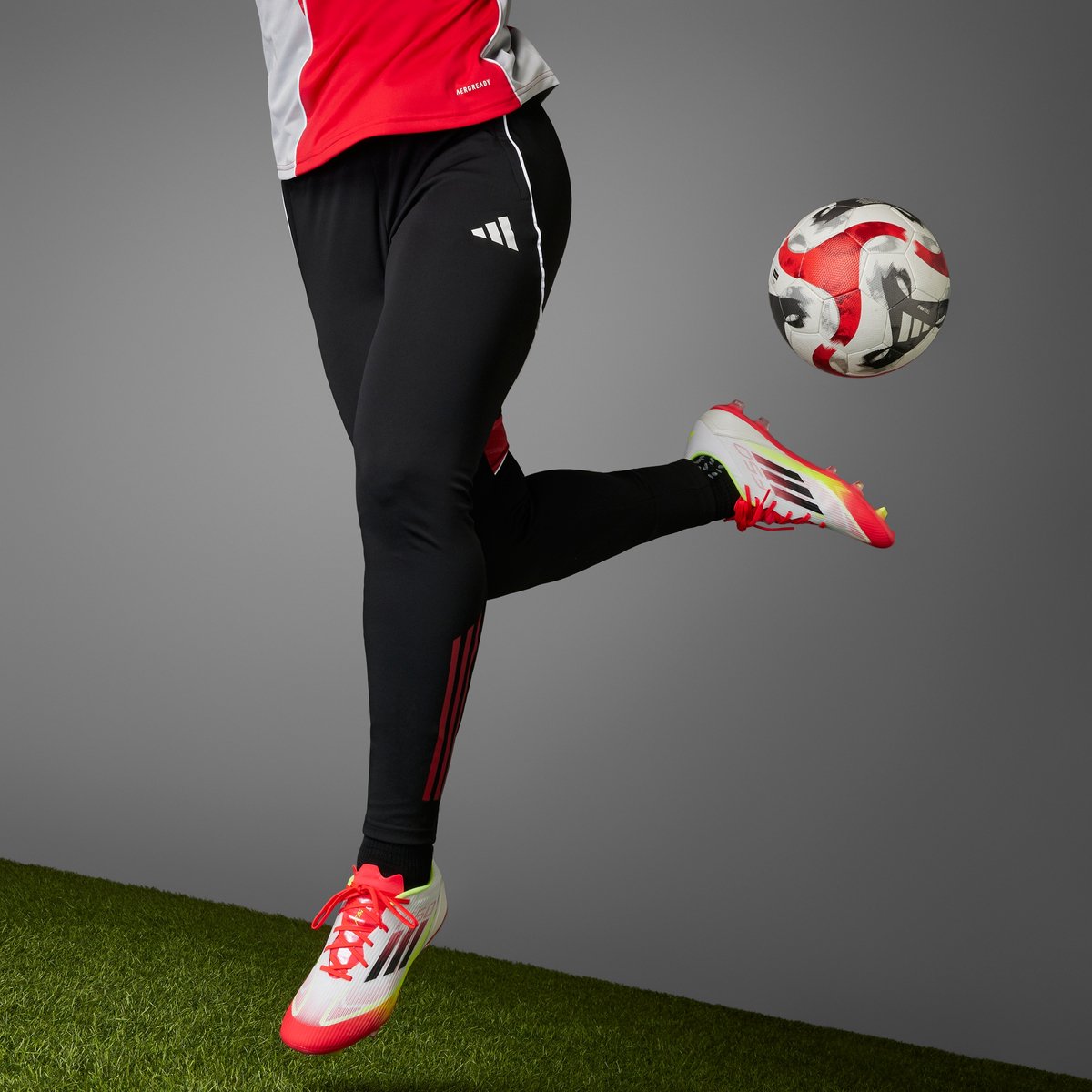 adidas Performance F50 League Firm / Multi-Ground Voetbalschoenen - Unisex - Wit — cadeau in Sport & Outdoor - foto 7