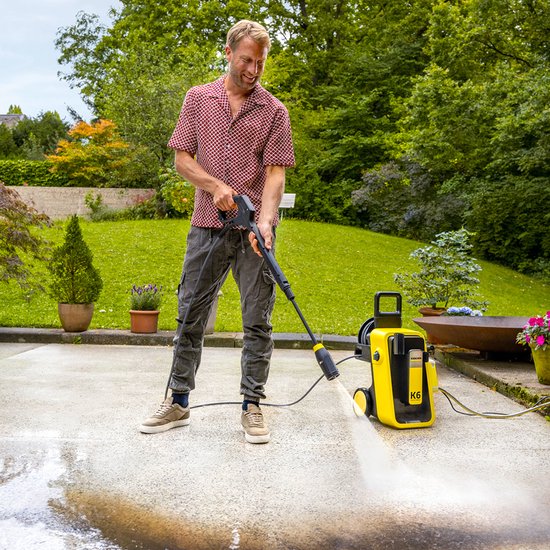 Kärcher K 6 Comfort Premium hogedrukreiniger - 160 bar - 510 l/u - 50 m²/u - Watergekoeld - Inclusief slanghaspel - 4-in-1 Spuitlans - Geschikt voor zwaardere vervuiling op o.a. auto's, schuttingen, tuinpaden en andere oppervlakken rondom huis van Merkloos	 — afbeelding 5