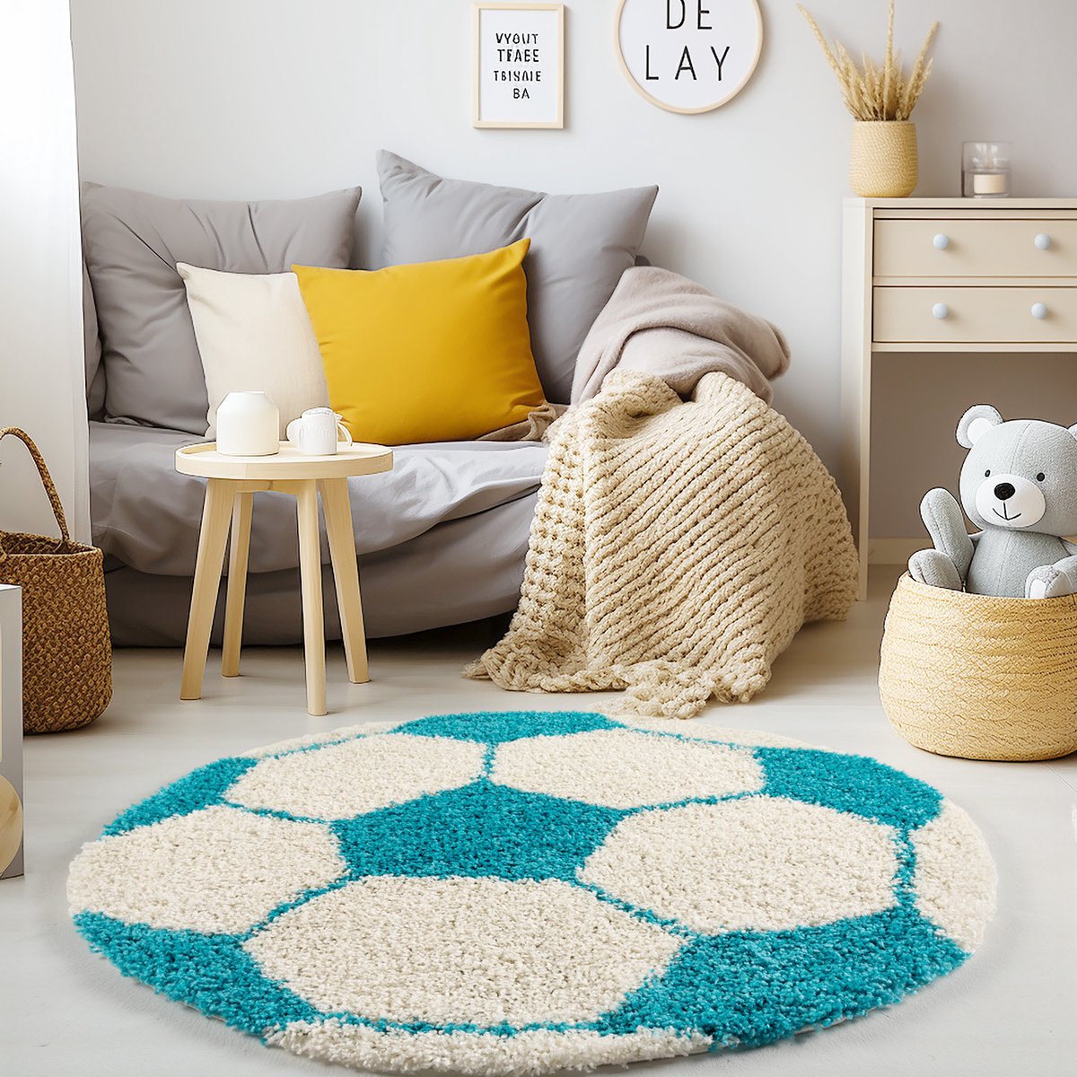 Kinderkleed met voetbaldesign, turquoise kleur, kleed voor de kinderkamer, jute achterkant, afmeting: 100 cm rond