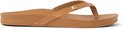 Bruine Reef teenslipper met leren bandjes en Reef logo op de zool.