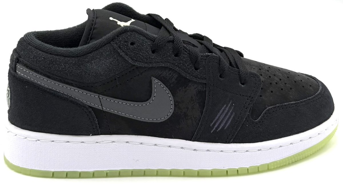 Nike Nike Air Jordan 1 Low ‘Inner Beast’- Sneakers Zwart