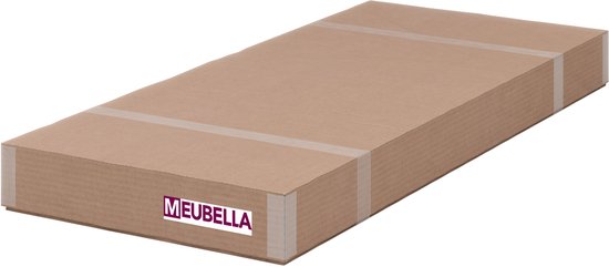 Een gesloten kartonnen verpakking met "MEUBELLA" logo.
