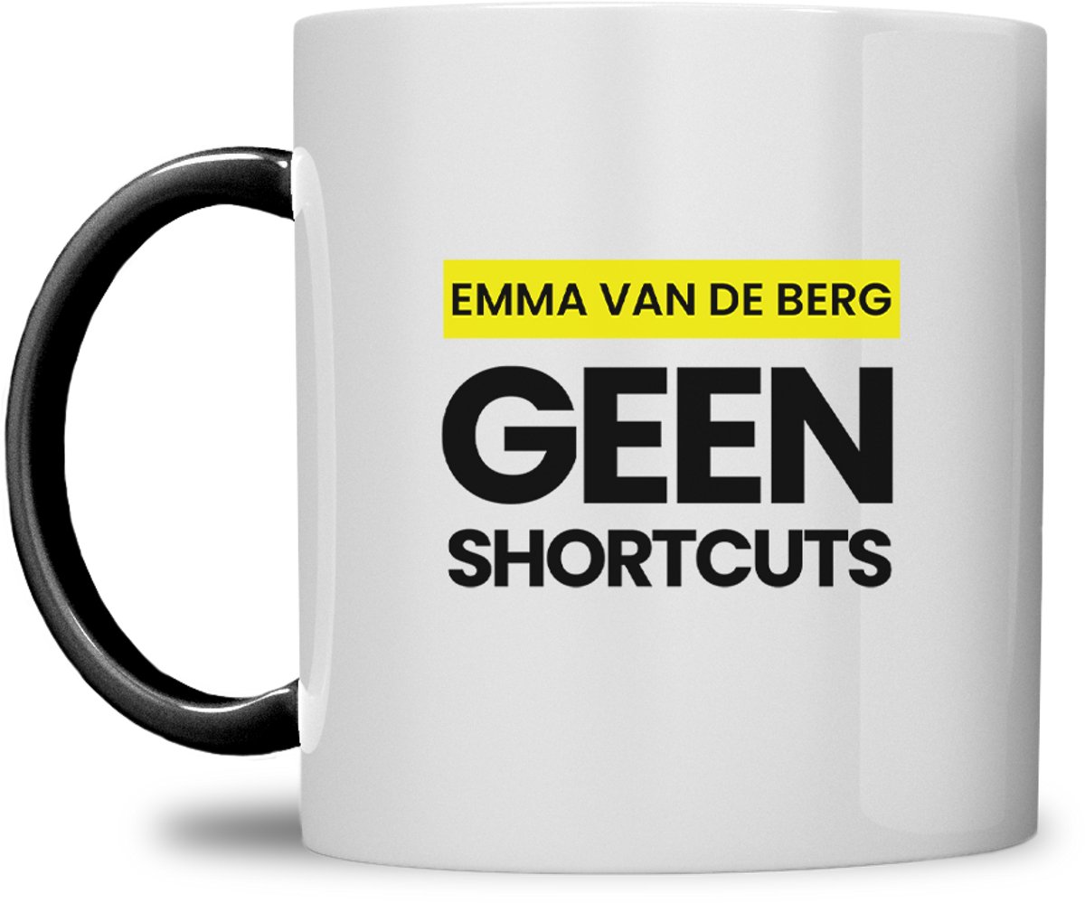 fitgirl mok | gepersonaliseerd met naam | geen shortcuts | zwart | speciaal voor de hyrox liefhebbers | fit girl gym