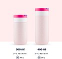 Twee lichtroze Dopper bekers, 300ml en 400ml, met fuchsia-paarse dop, naast elkaar.