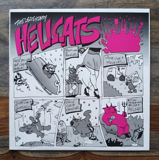 The Legendary Hellcats 10" MLP met stripverhaal. Paars logo, zwart-wit illustraties van katten in verschillende poses.