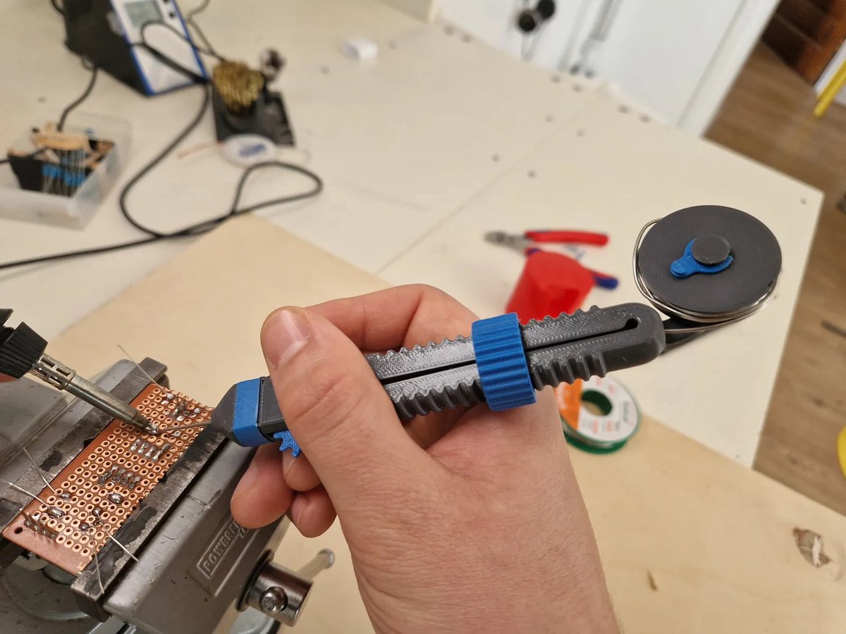 Solder Scroll Soldeerhulp – Ergonomische Soldeer Tool met Instelbare Draadtoevoer | Precisie Soldeerpen voor Elektronica, PCB Reparatie & DIY | Soldeerbout Accessoire voor Nauwkeurig Solderen – foto 3
