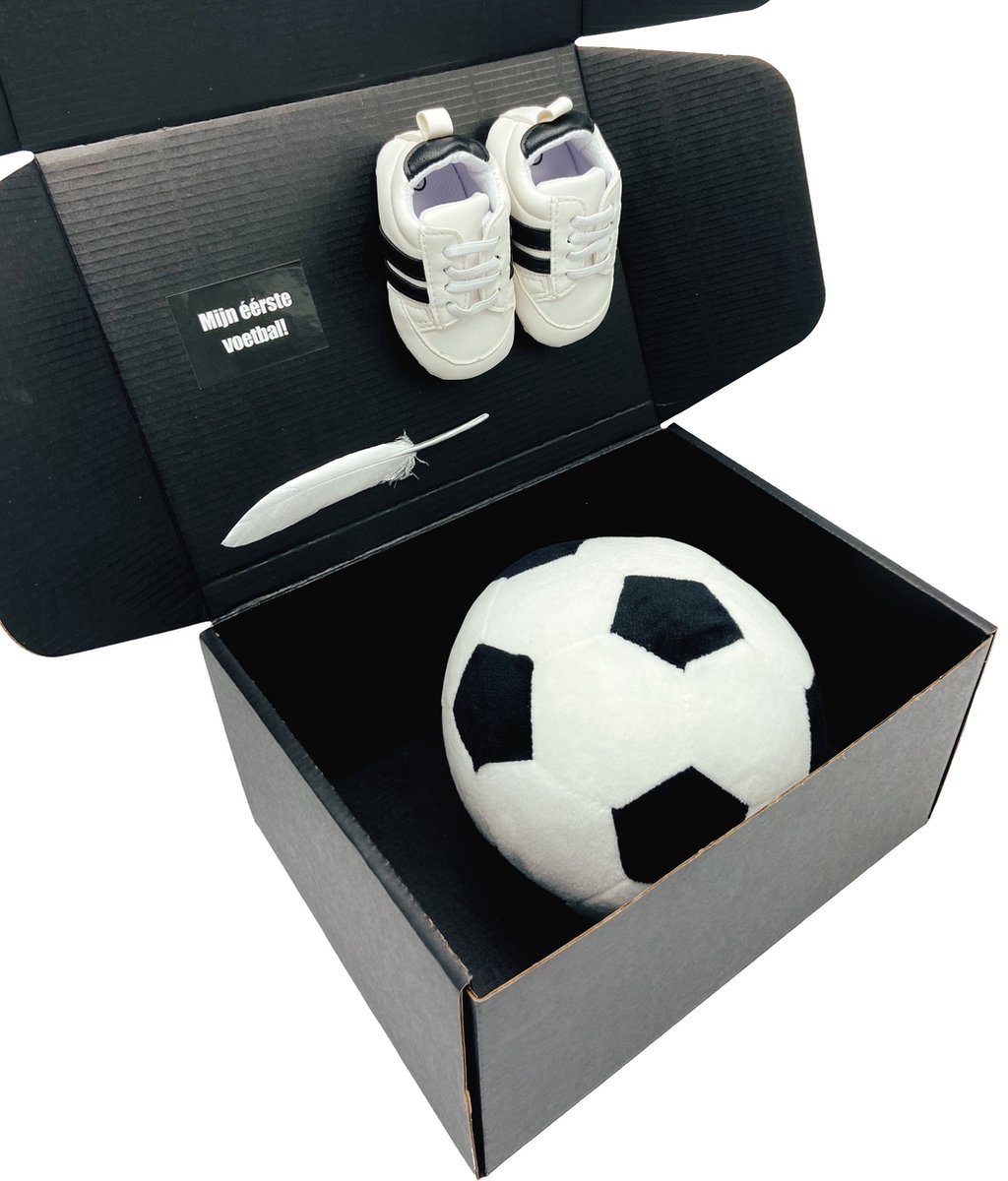 Kraamcadeau Jongen met zachte Voetbal - Mijn éérste voetbal - Baby cadeau jongen - Geboortecadeau jongen - kraamkado – foto 4