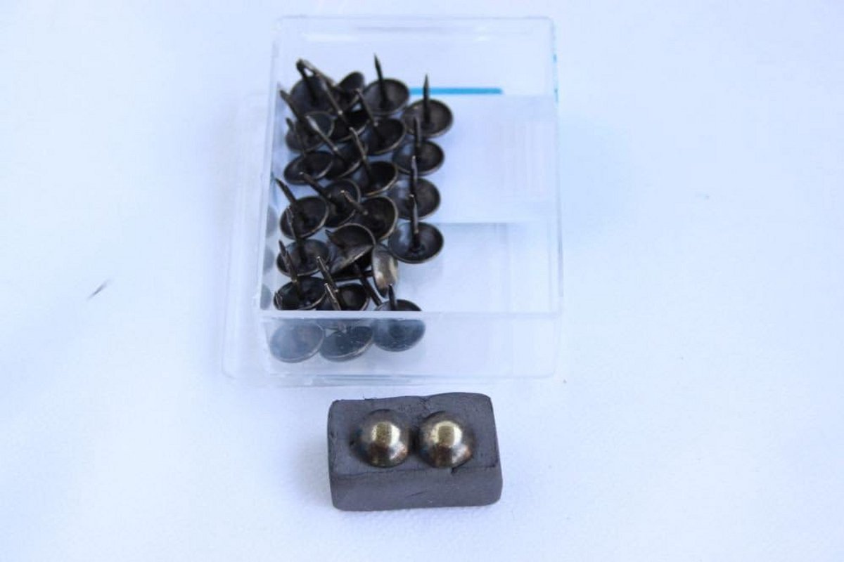 25x Siernagels Antiek Brons 11mm - Hoogwaardige Bekledingsspijkers voor Meubels