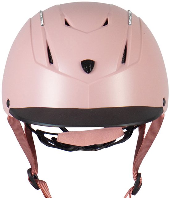 Roze rijhelm met zilveren accenten en verstelbare bandjes.